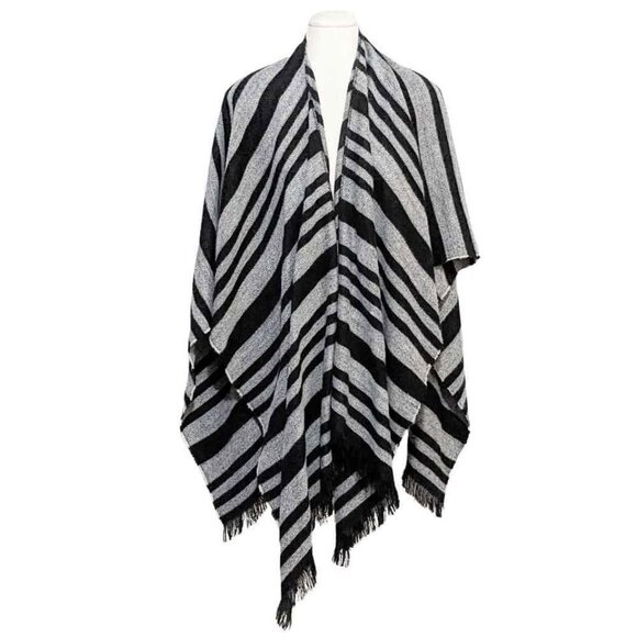 OFF AIR by Giuliana Trendy Striped Winter Shawl Wrap One Size Black Gray Fringe - Picture 2 of 6